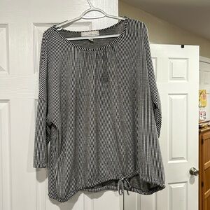 French Laundry Women’s Black and White Stripe Tie 3/4 Sleeve Button Shirt